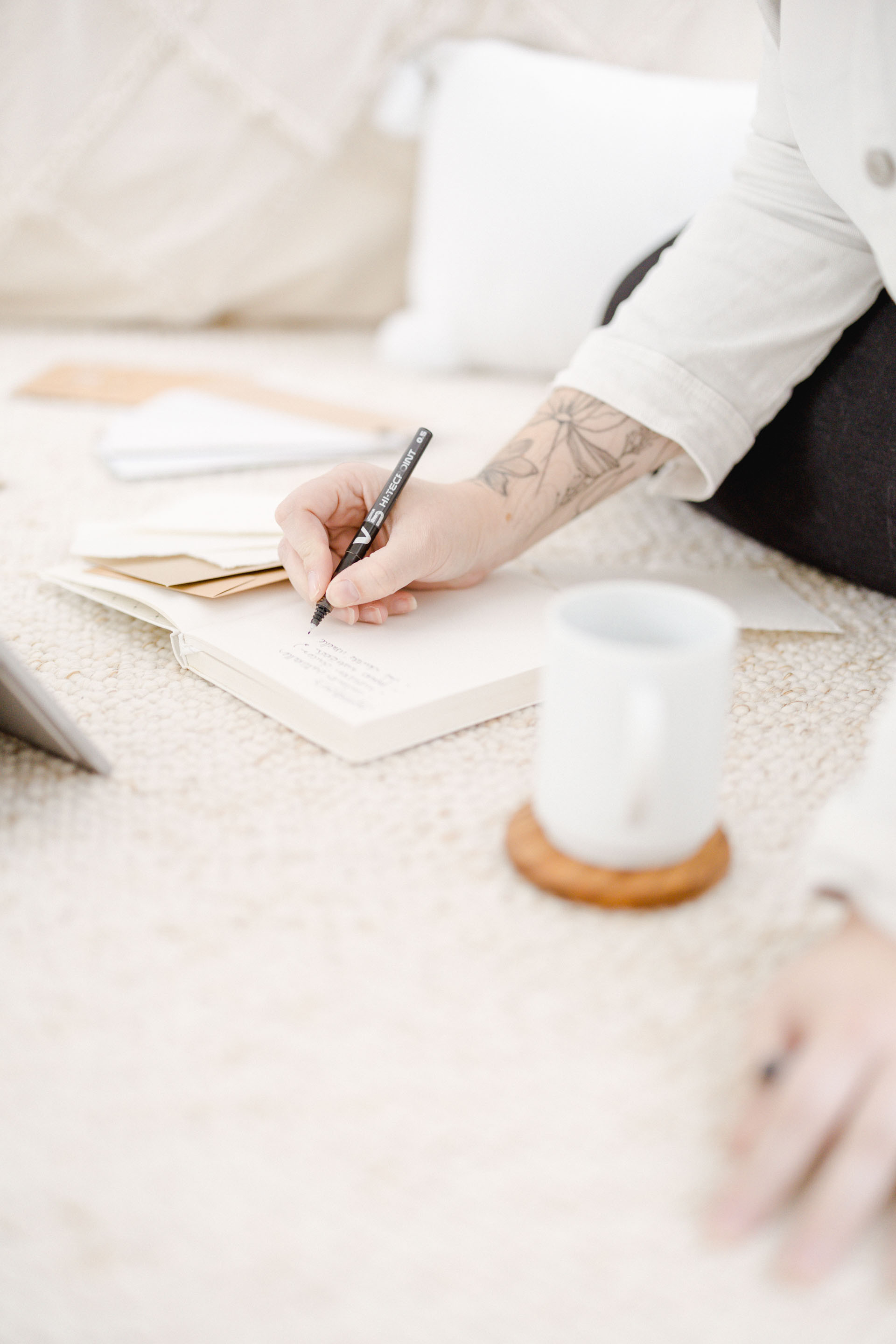 fournitures de bureau papier poignet papeterie stylo