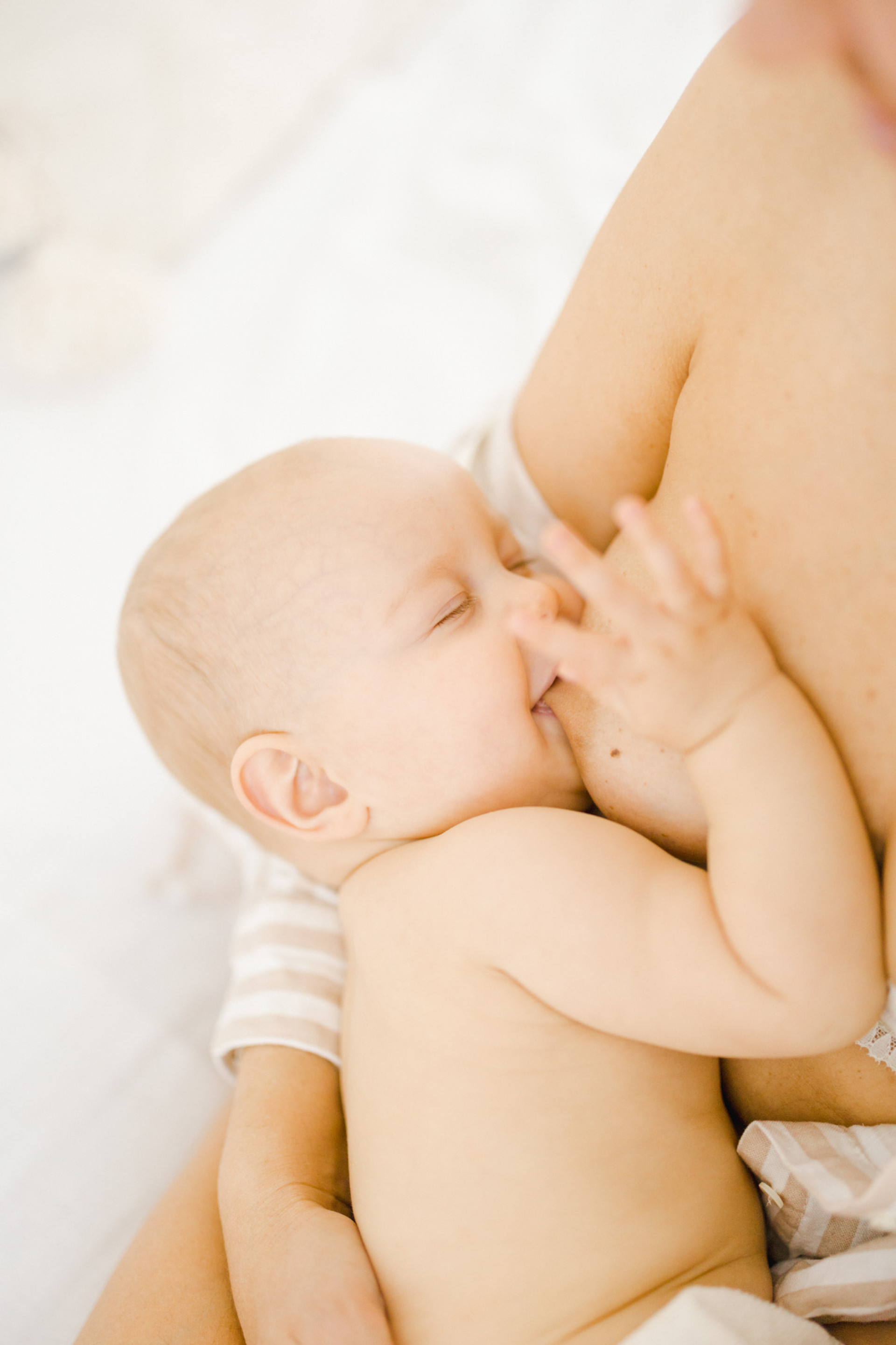 main enfant amour bonheur marron