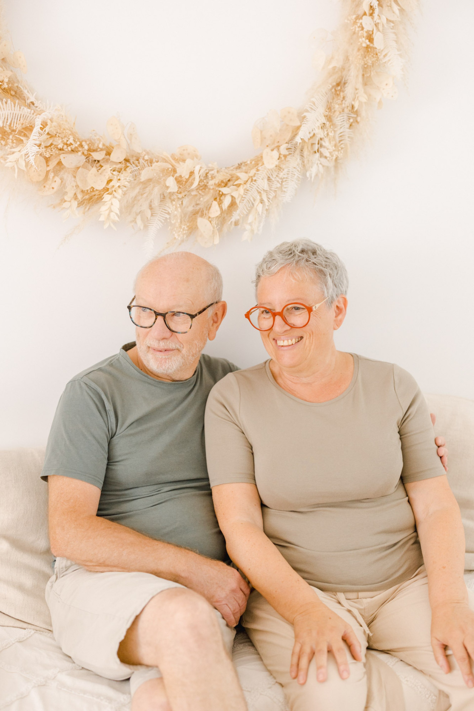 gris marron grand-parent studio couple