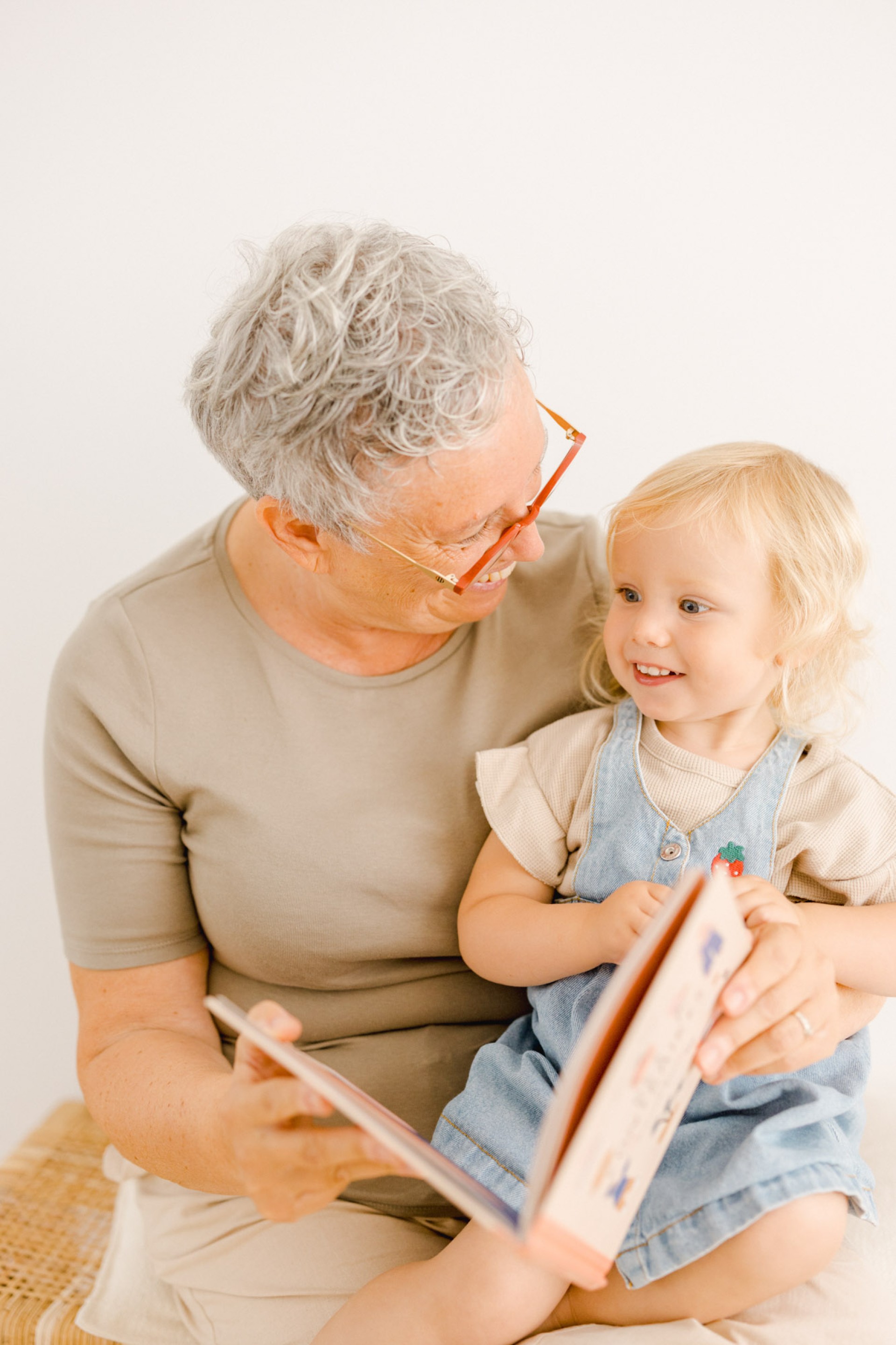 gris marron grand-parent studio