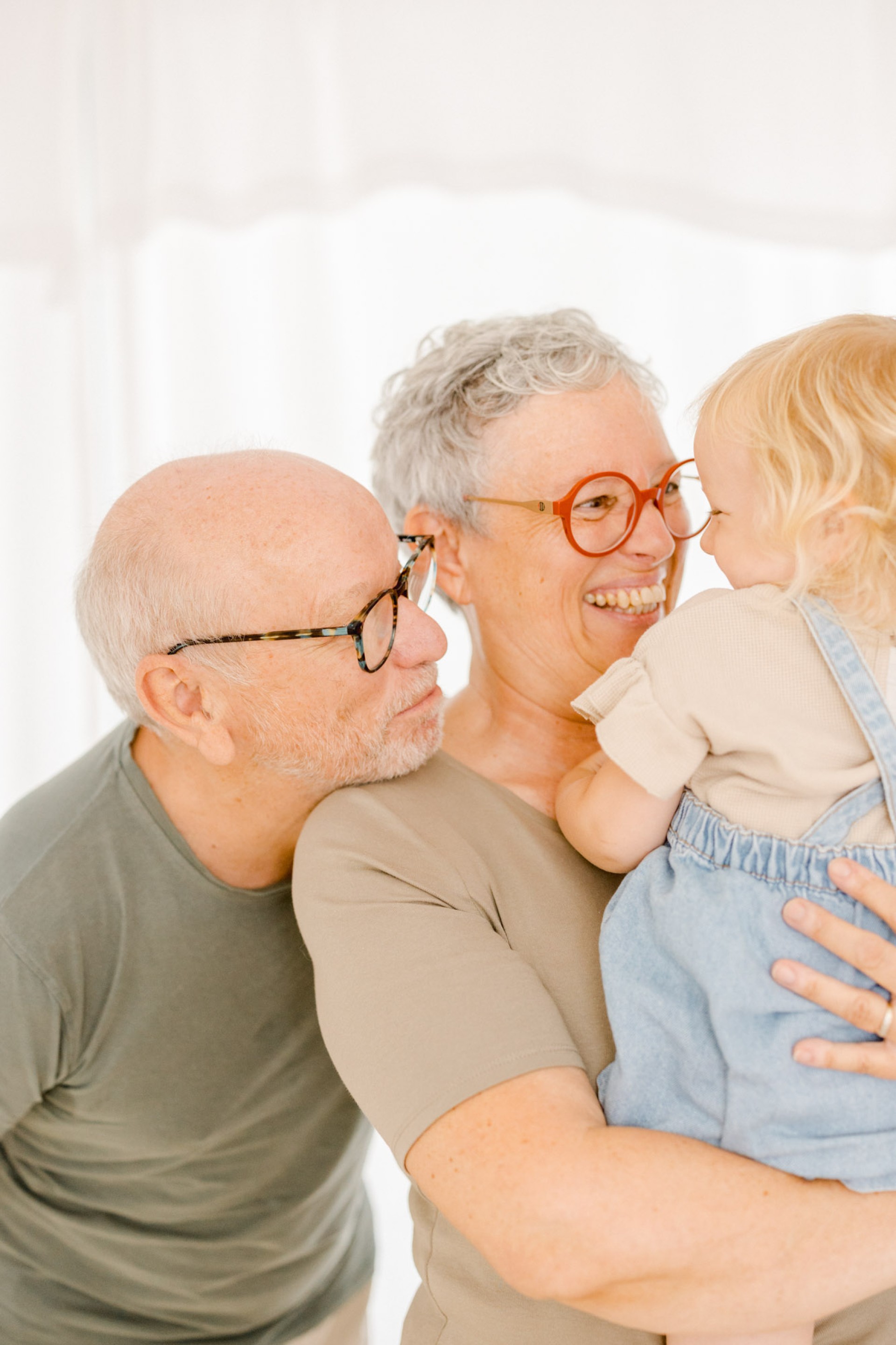 gris marron grand-parent studio