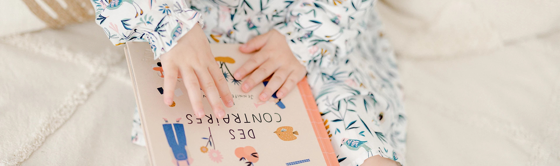 papier écriture papeterie fournitures de bureau gris