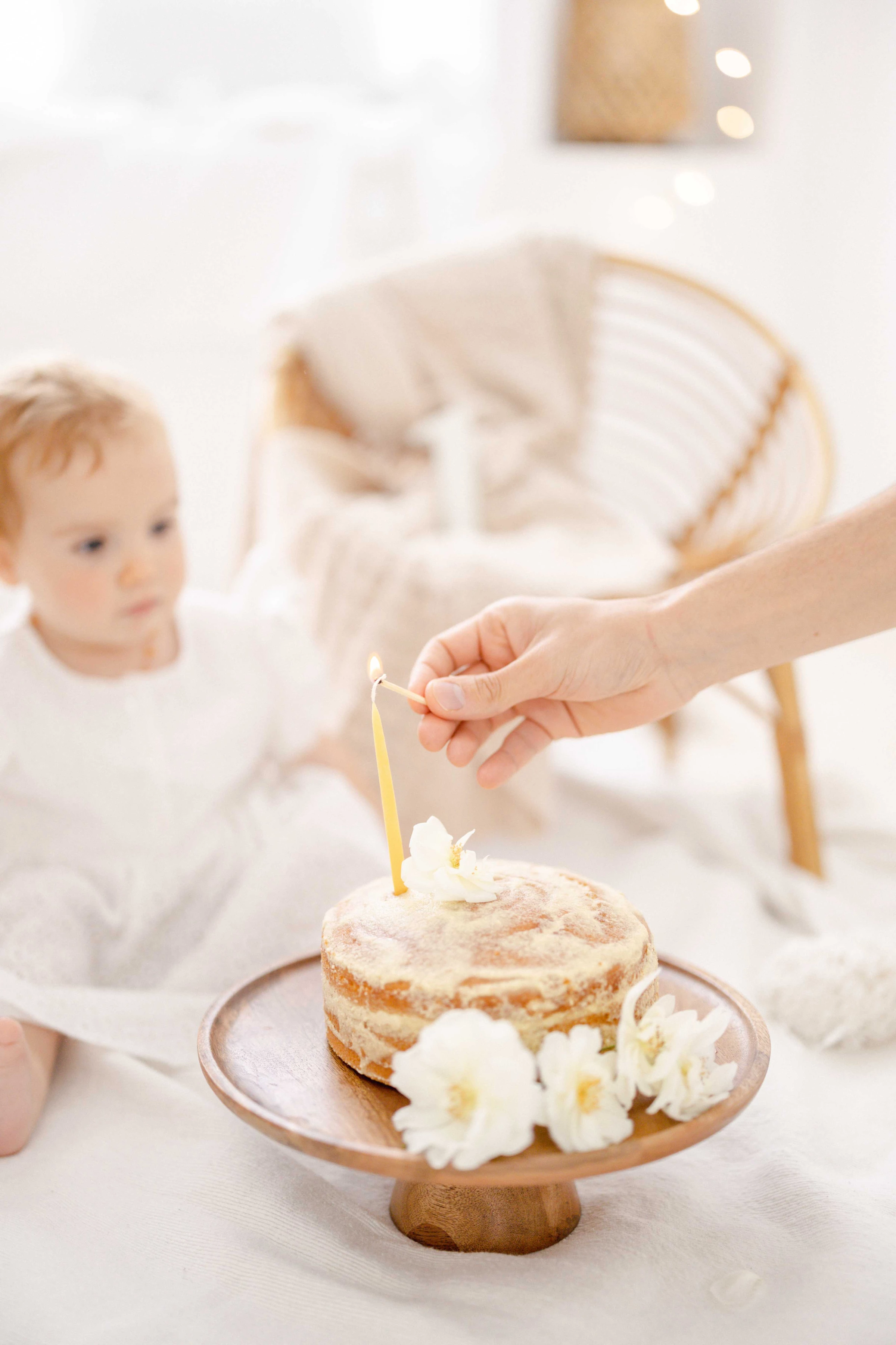 gâteau nourriture vaisselle enfant meubles