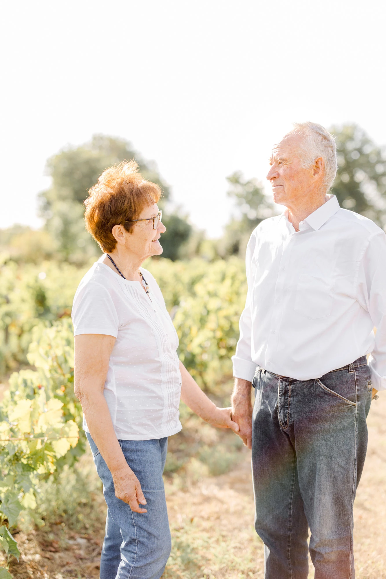 bonheur amour geste gris nature
