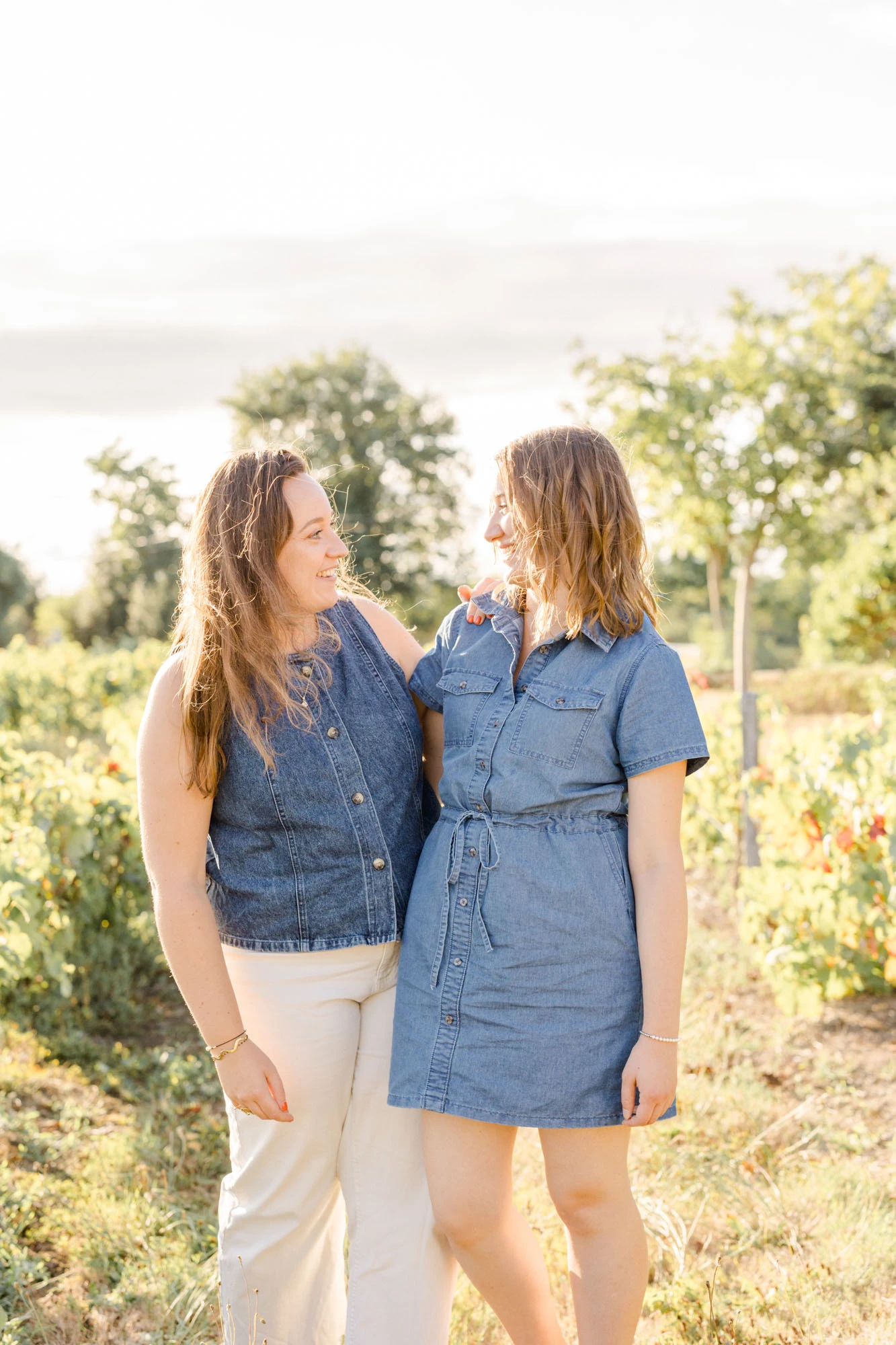 bonheur sourire gris marron nature