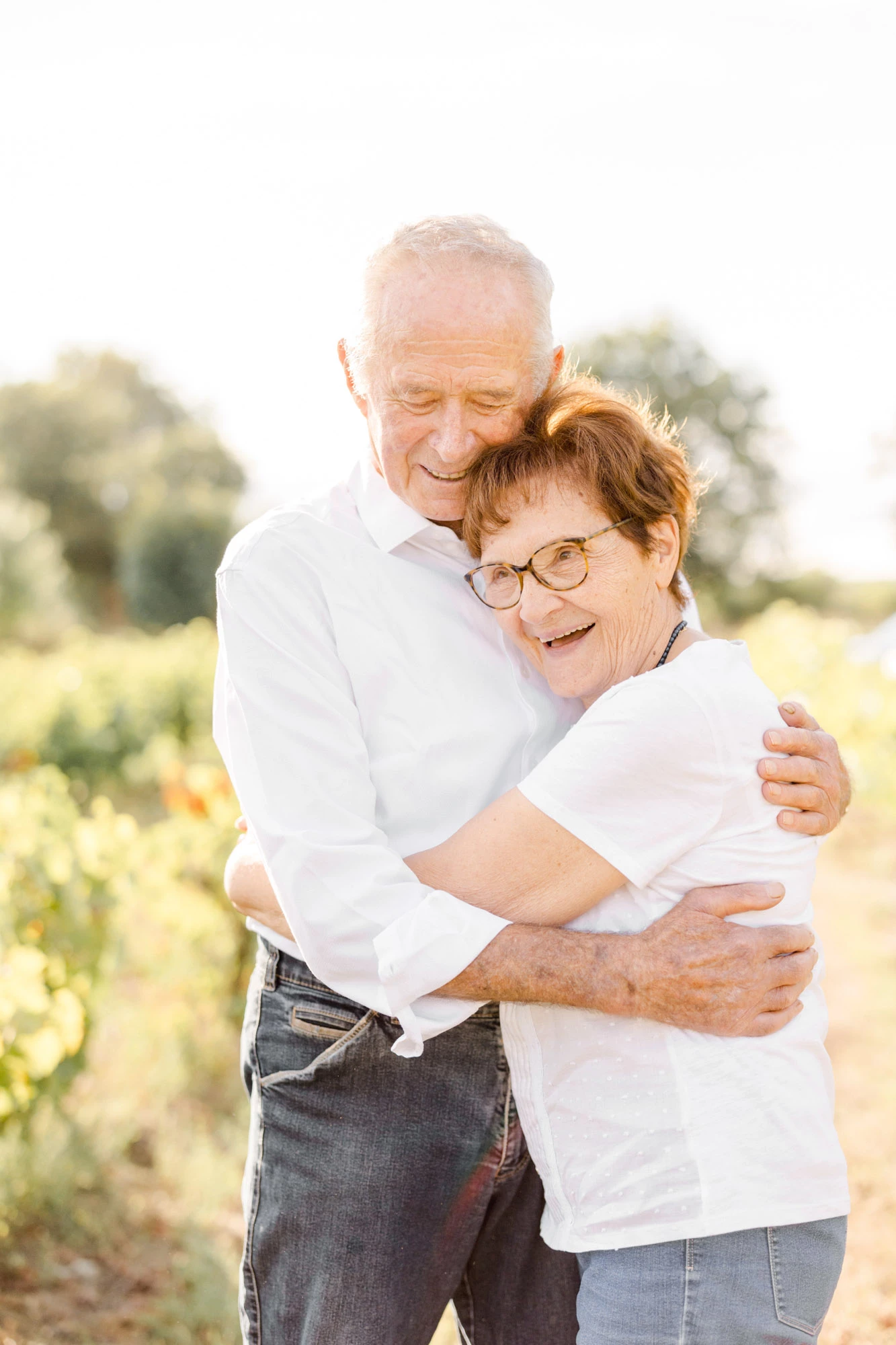 bonheur lunettes sourire amour câlin
