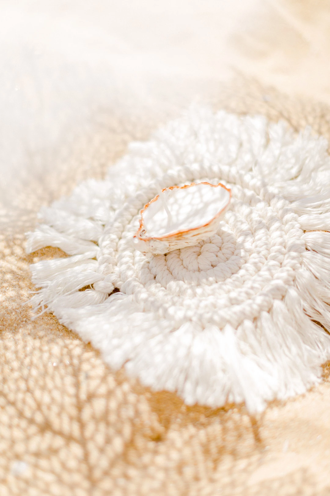 rose pétale dentelle artisanat travaux d'aiguille