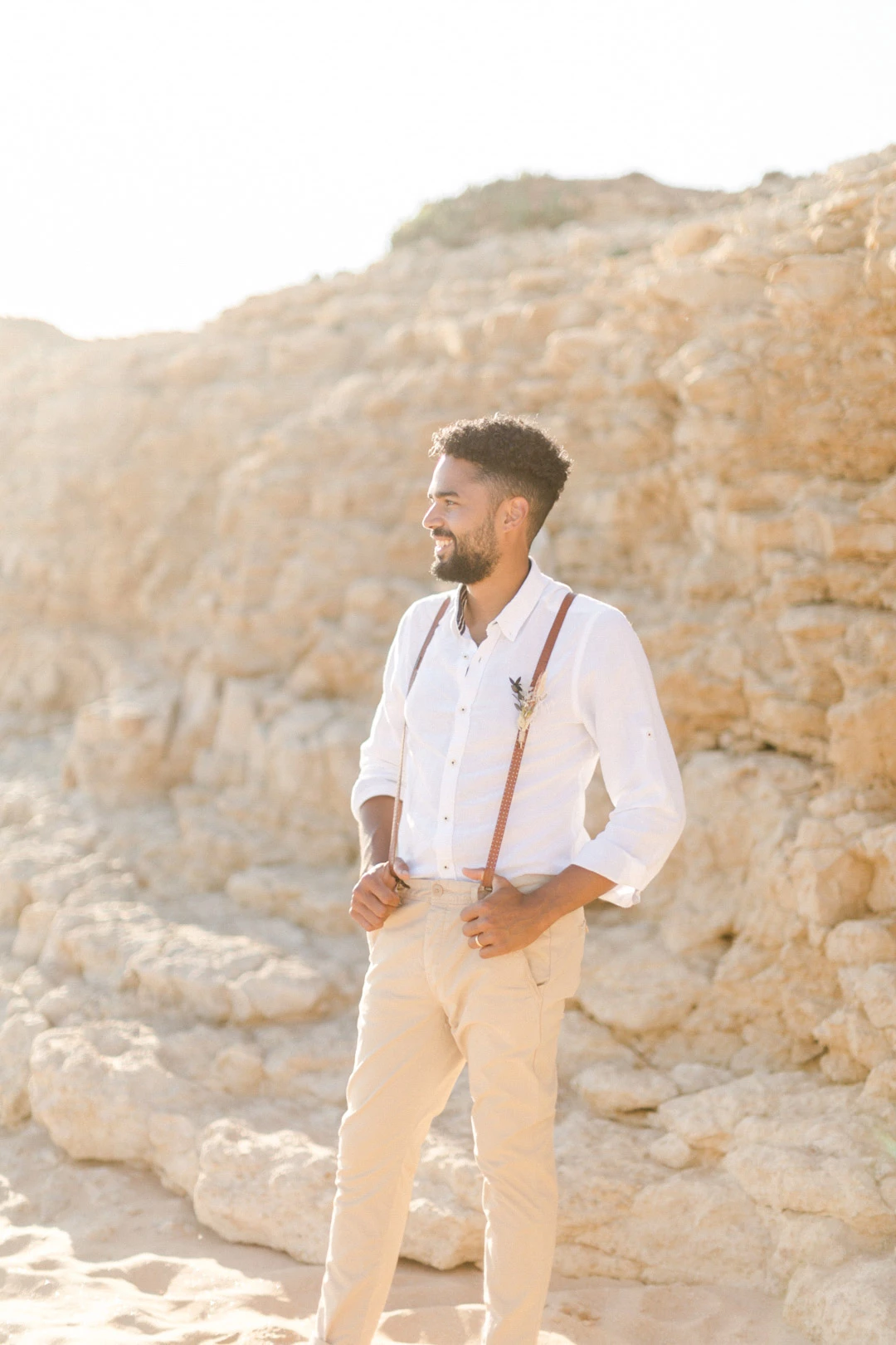 bretelles beige gris nature chemise