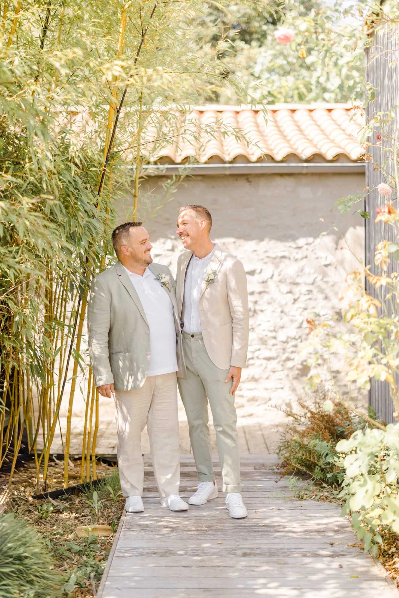 printemps, bonheur, amour, cérémonie, robe de mariée