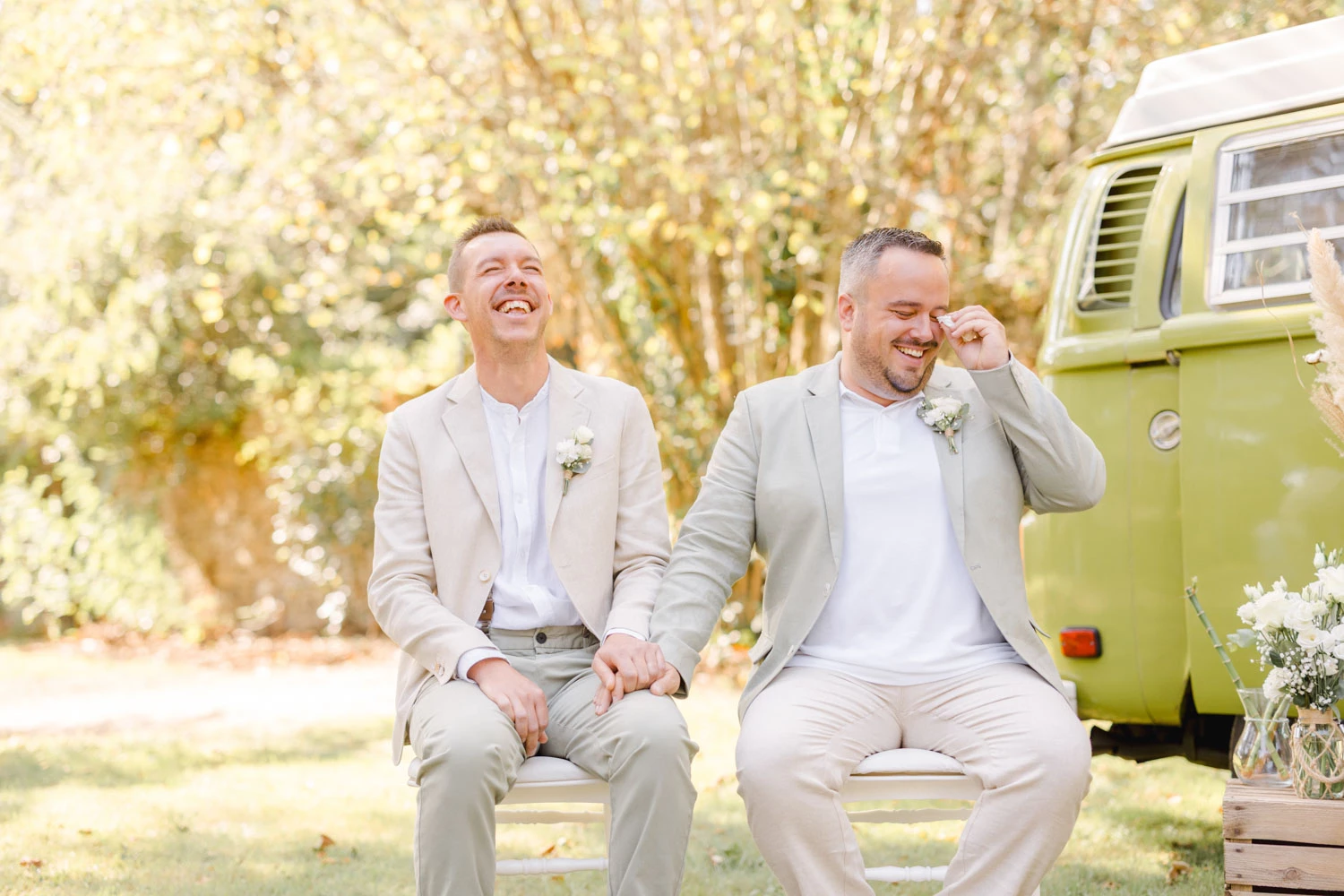 bonheur, sourire, vêtements de cérémonie, les gens dans la nature, cérémonie