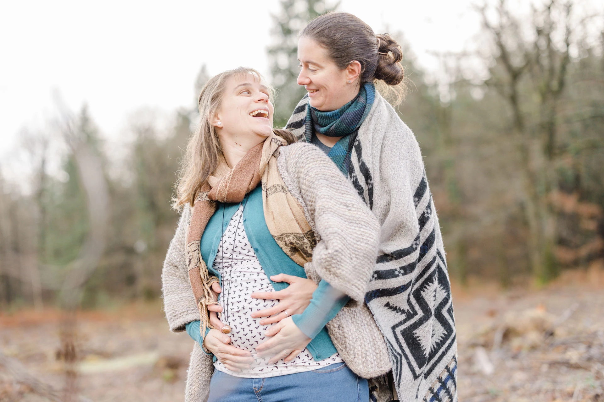 bonheur sourire laine gris beige