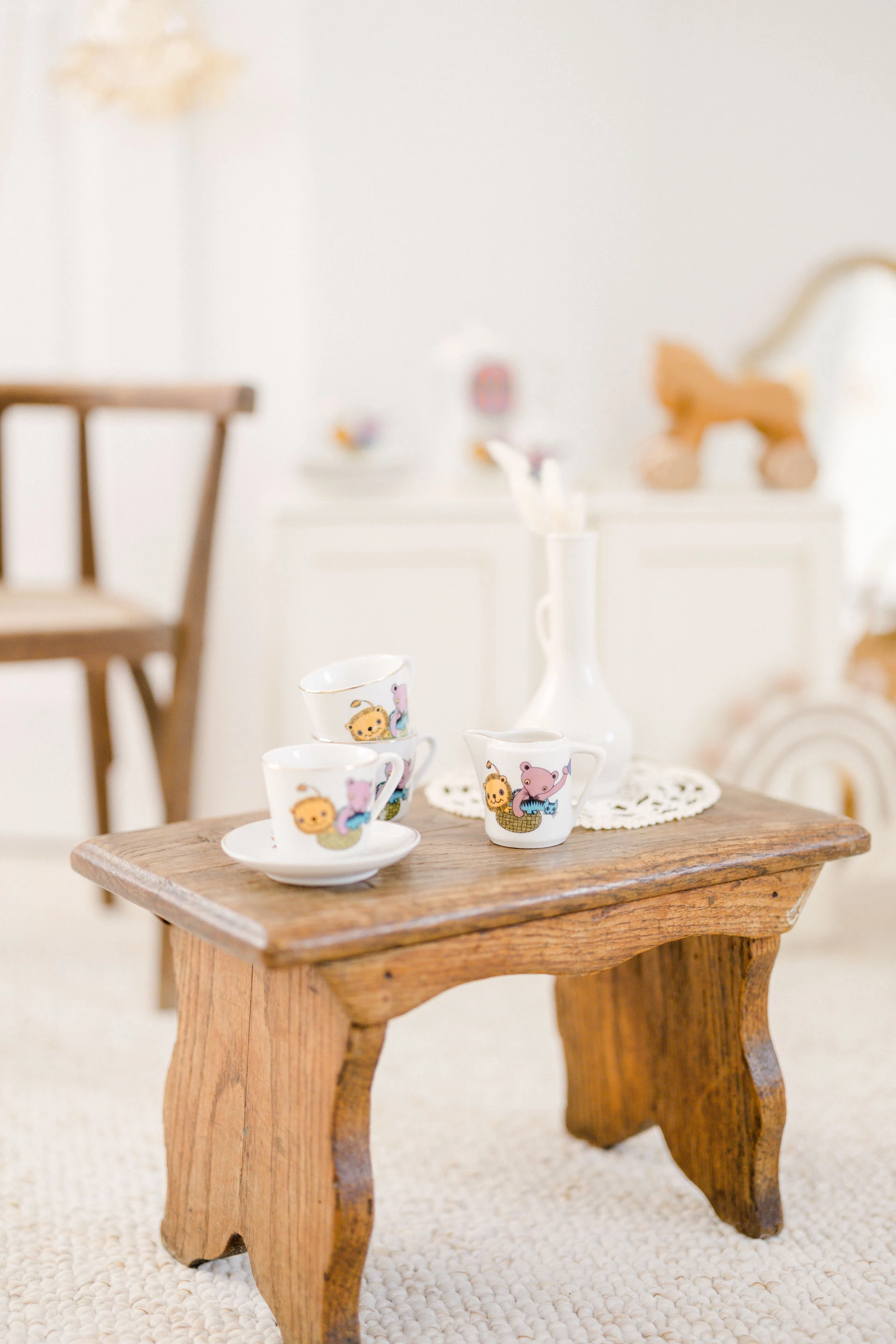 meubles vaisselle tasse service à thé théière