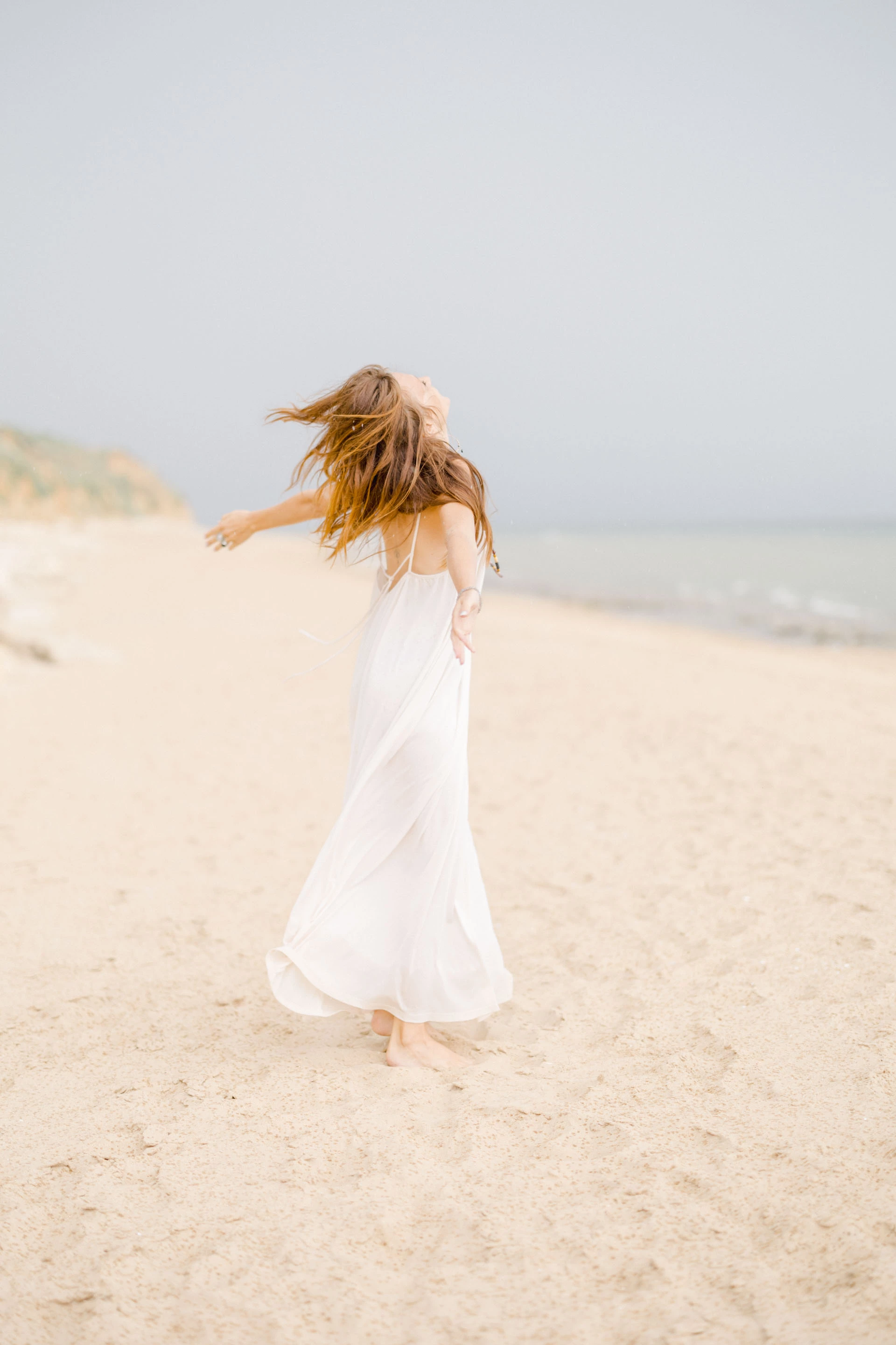 robe sable mer plage marron