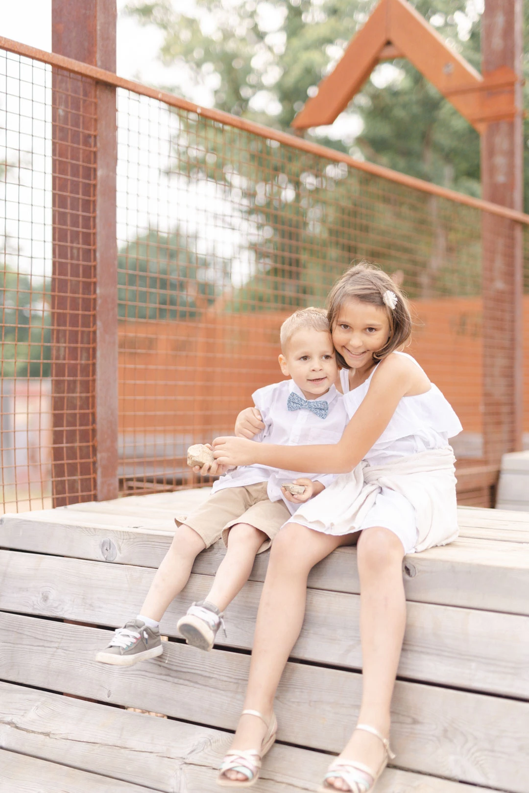 bonheur enfant robe sourire rose