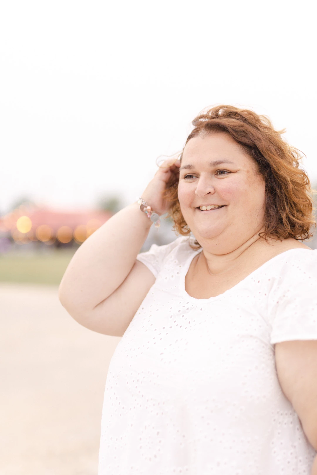 bonheur sourire bijoux beige marron