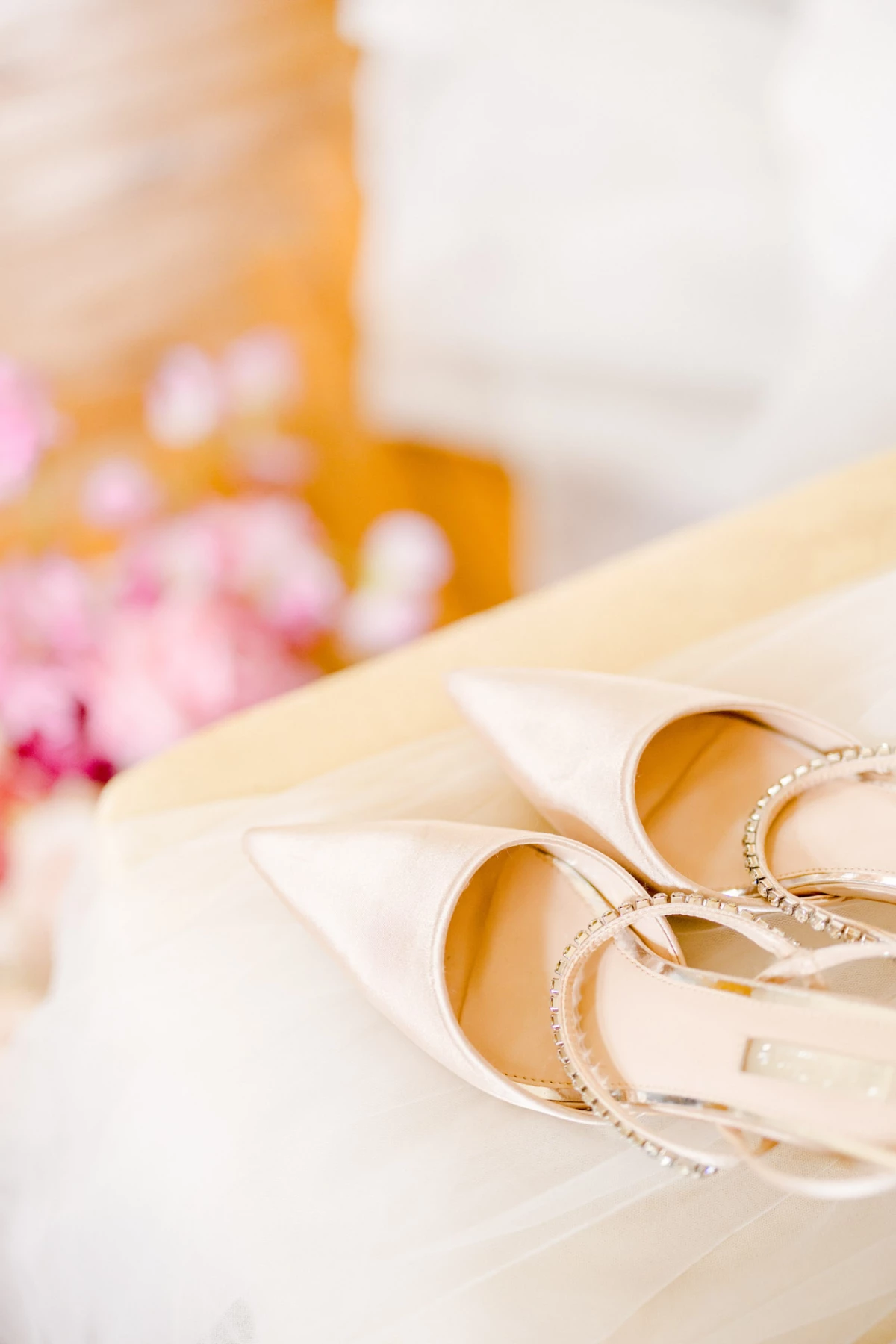 rose ruban beige marron gris