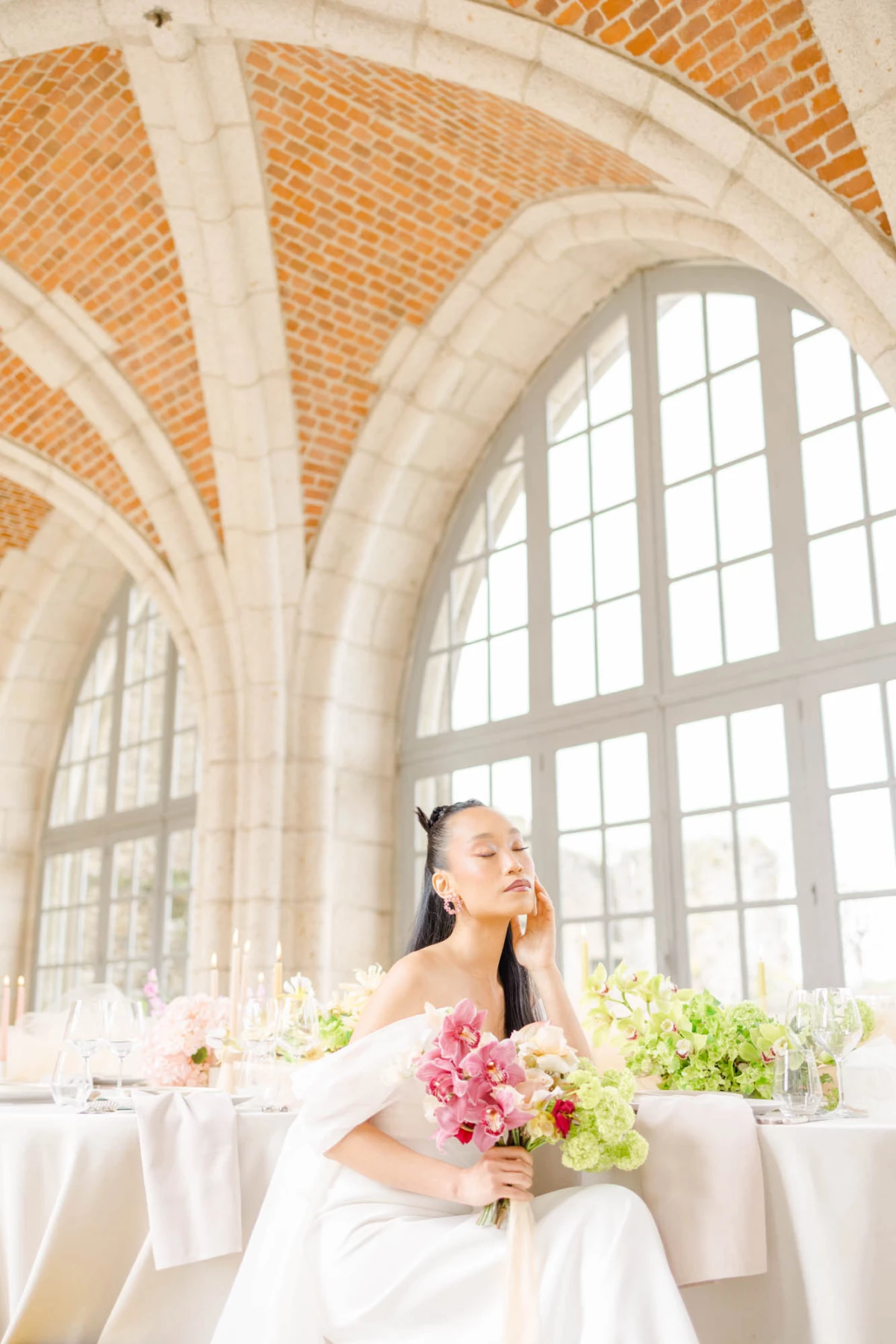 composition florale mariage bonheur gris marron