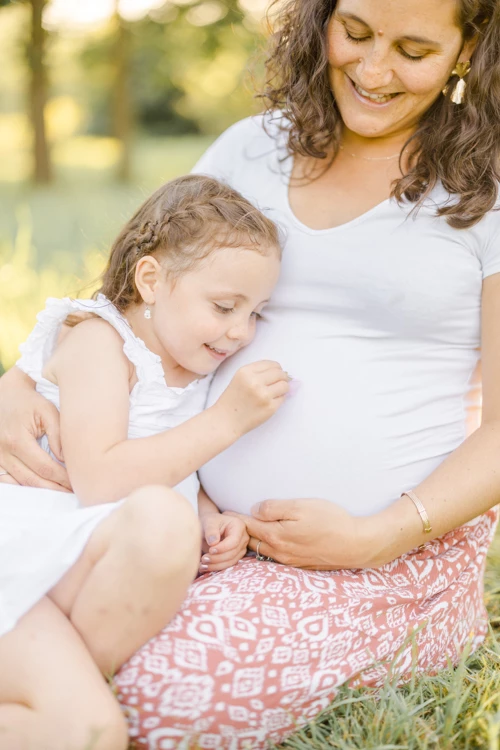 bonheur main sourire enfant amour