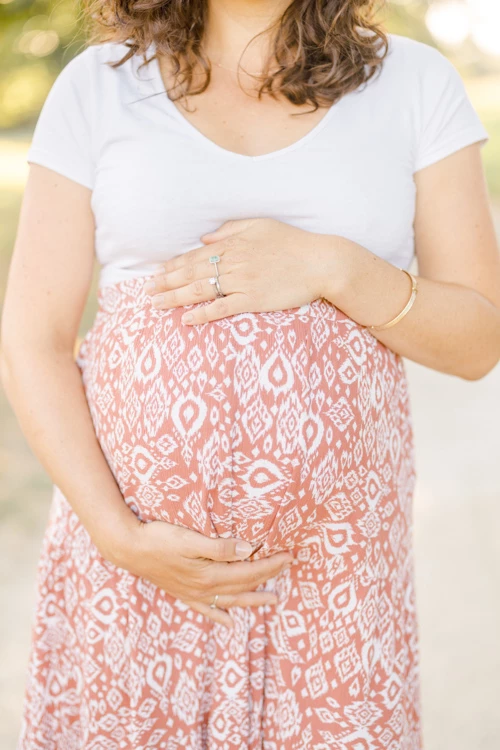sourire rose bonheur marron gris