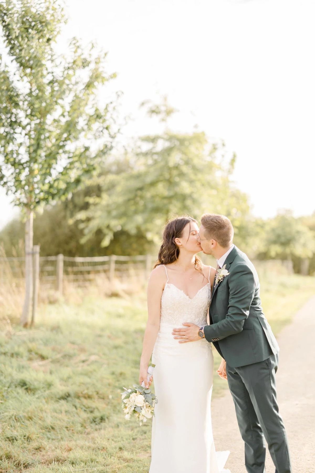 robe bonheur événement gris marron