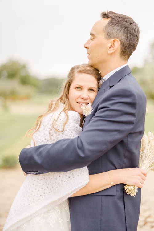 bonheur événement sourire robe amour