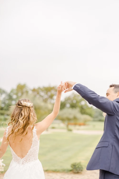 bonheur robe événement amour beige