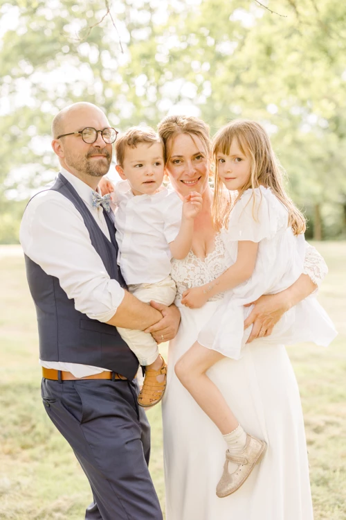 bonheur sourire événement robe enfant