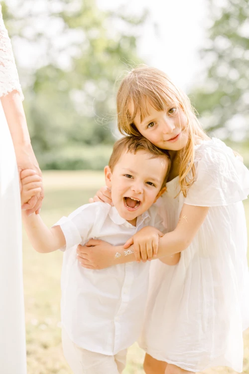 cheveux bonheur sourire robe enfant