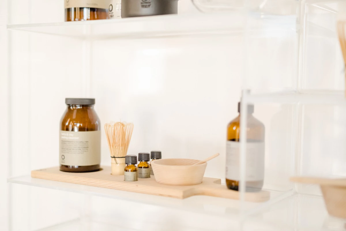 étagère verre bouteille bouteille en verre beige