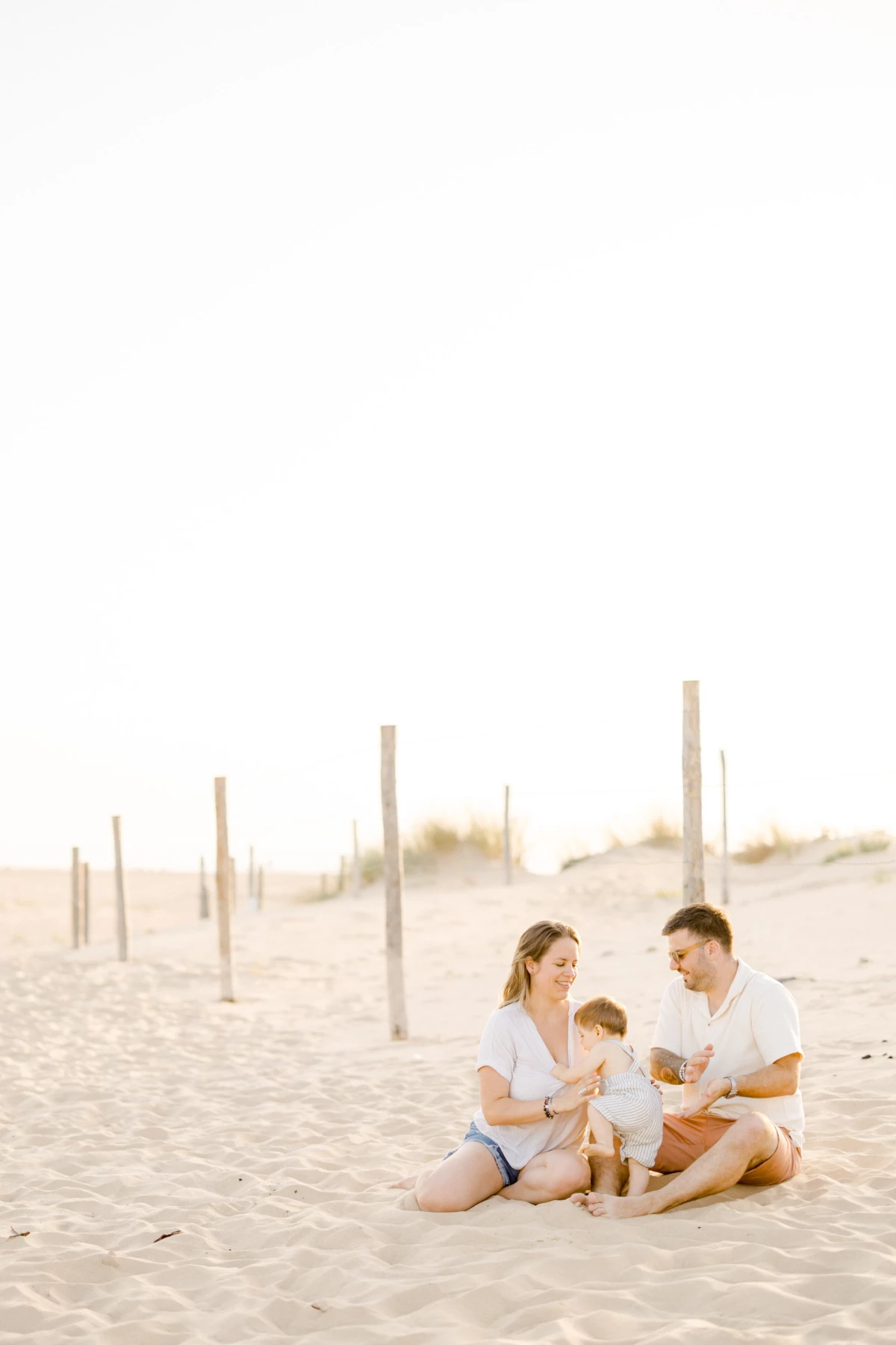 sable bonheur plage gris marron