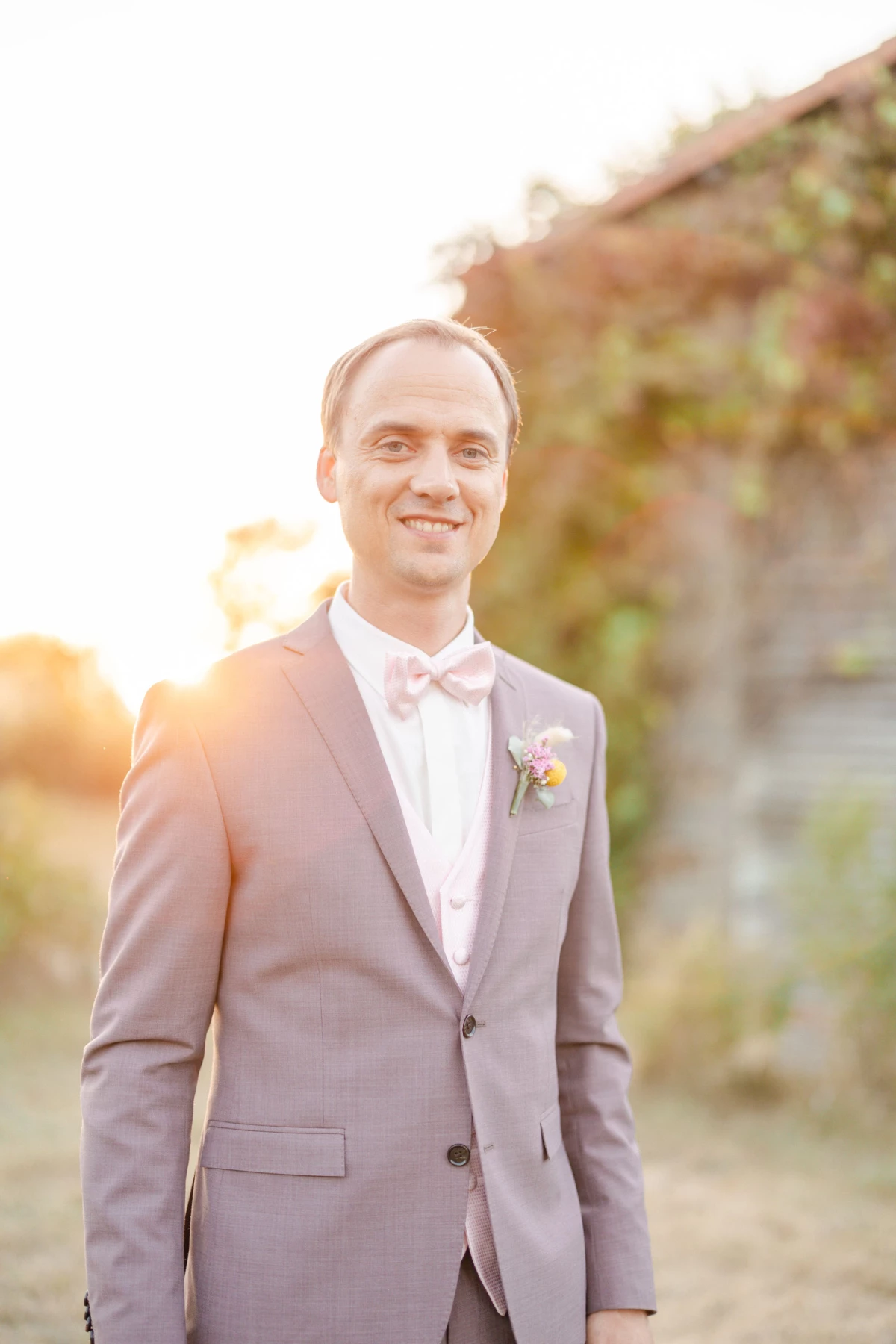 collier noeud papillon rose bonheur costume