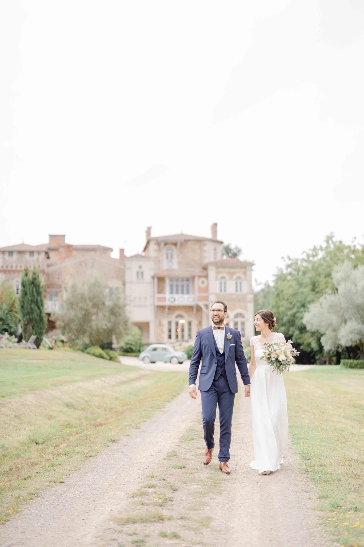 robe bonheur événement gris mariage