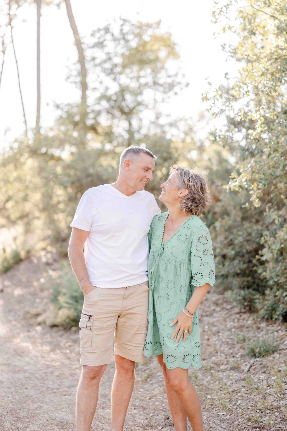 bonheur événement sourire amour geste