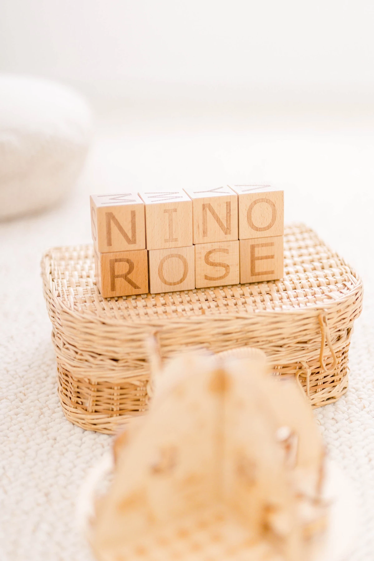 rose boîte panier beige marron