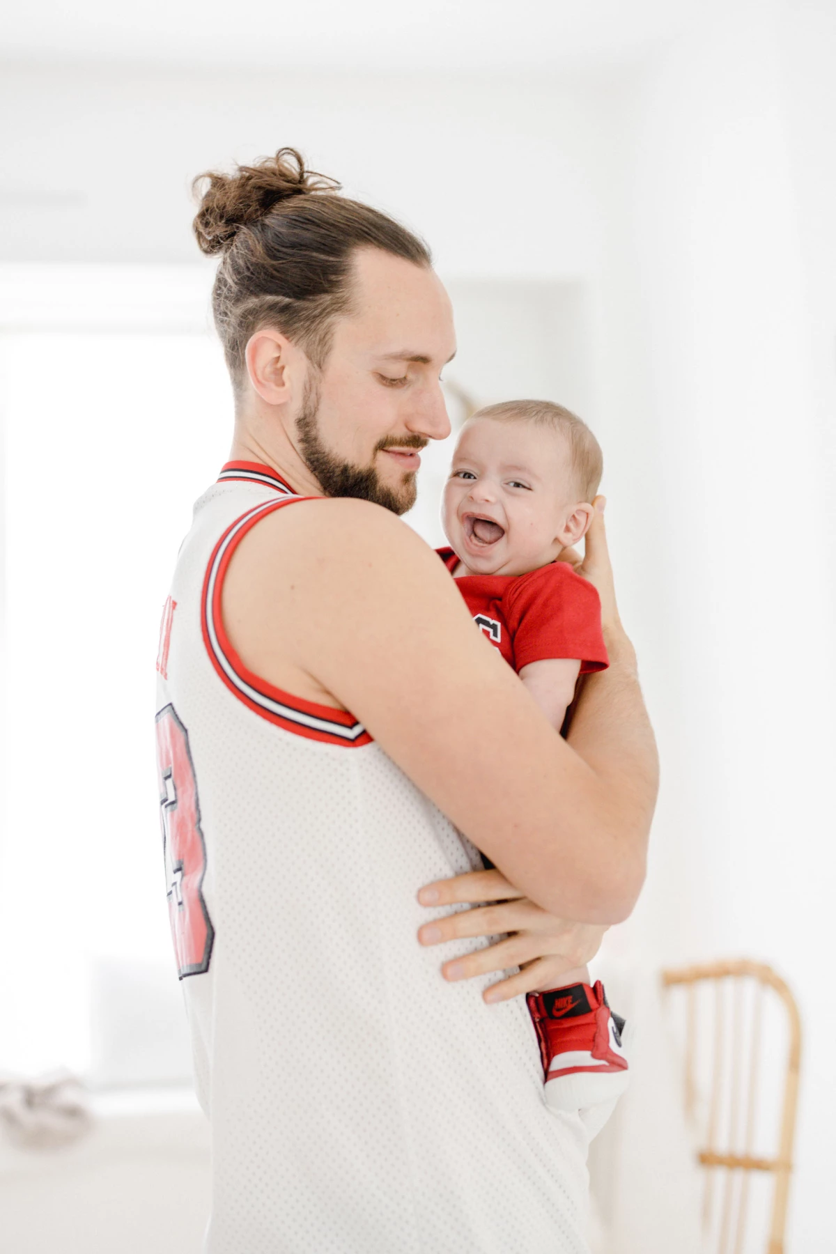 bonheur enfant marron gris bébé