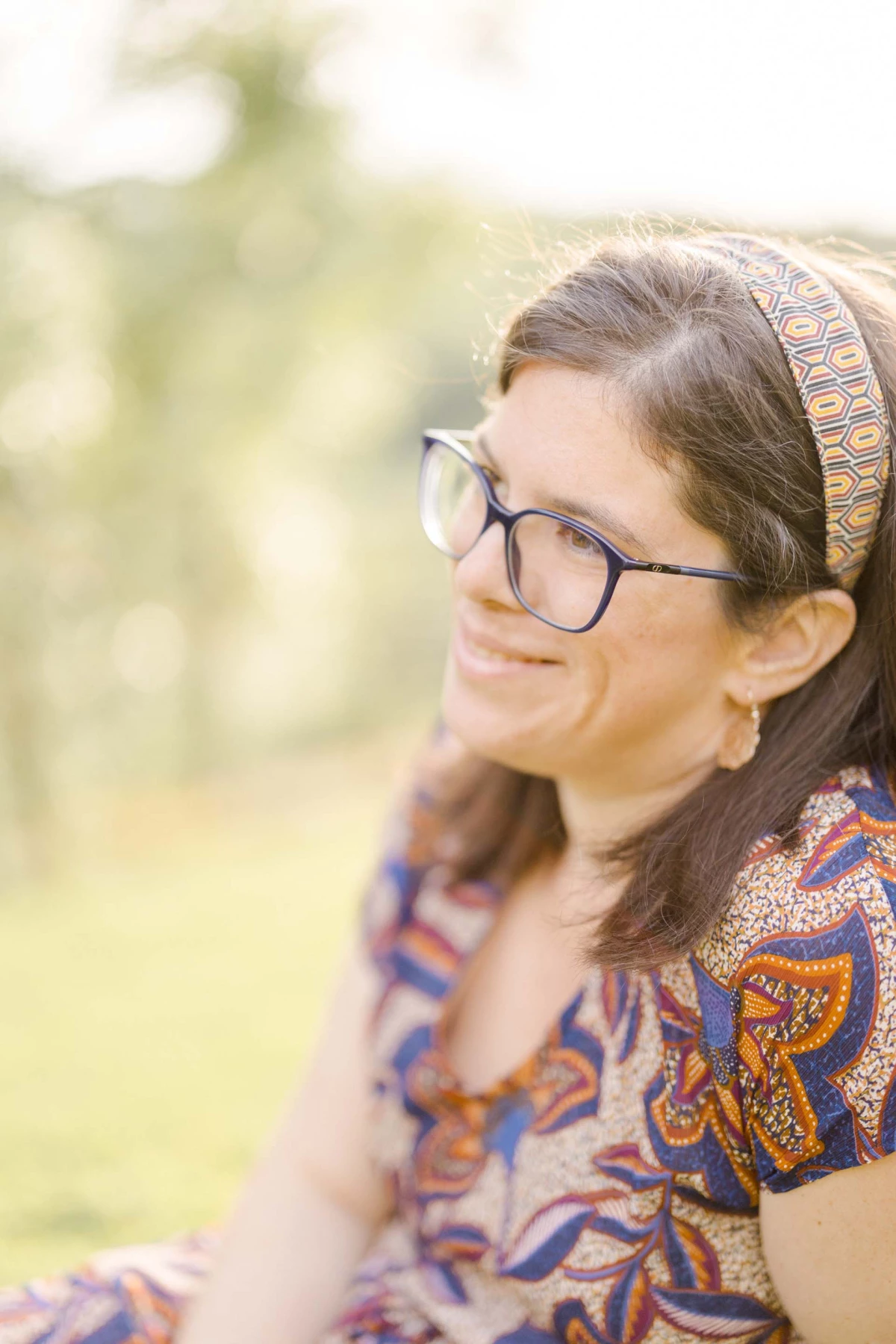 lunettes sourire bonheur marron gris