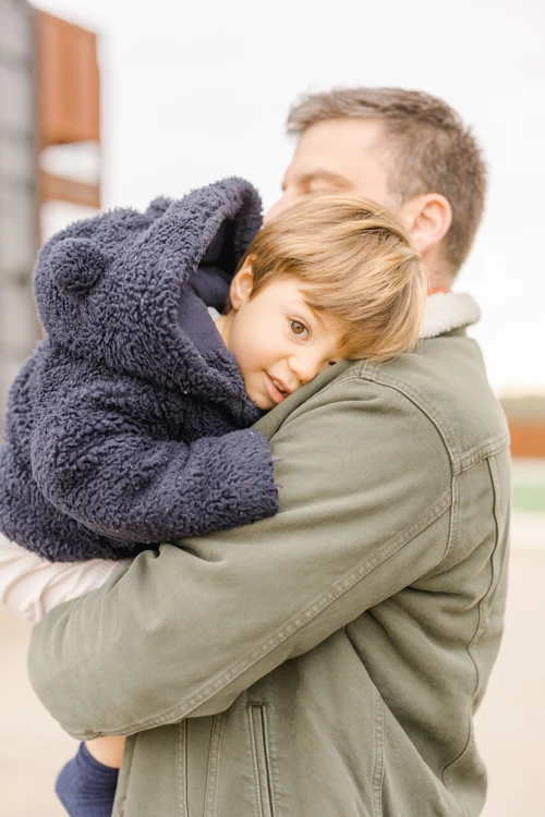 bonheur enfant amour laine gris