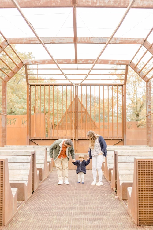 bois planche escaliers passerelle rose