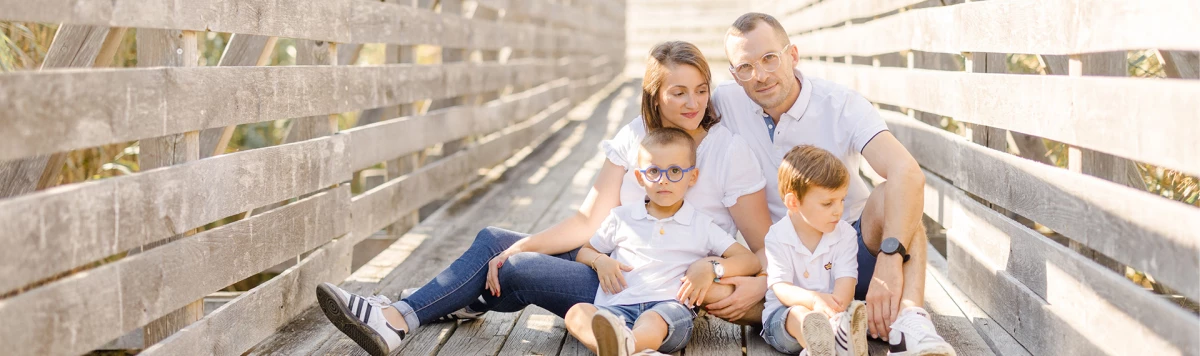 bonheur sourire enfant famille amour