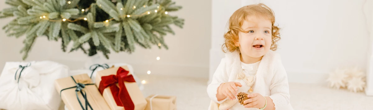 enfant événement bonheur gris rouge