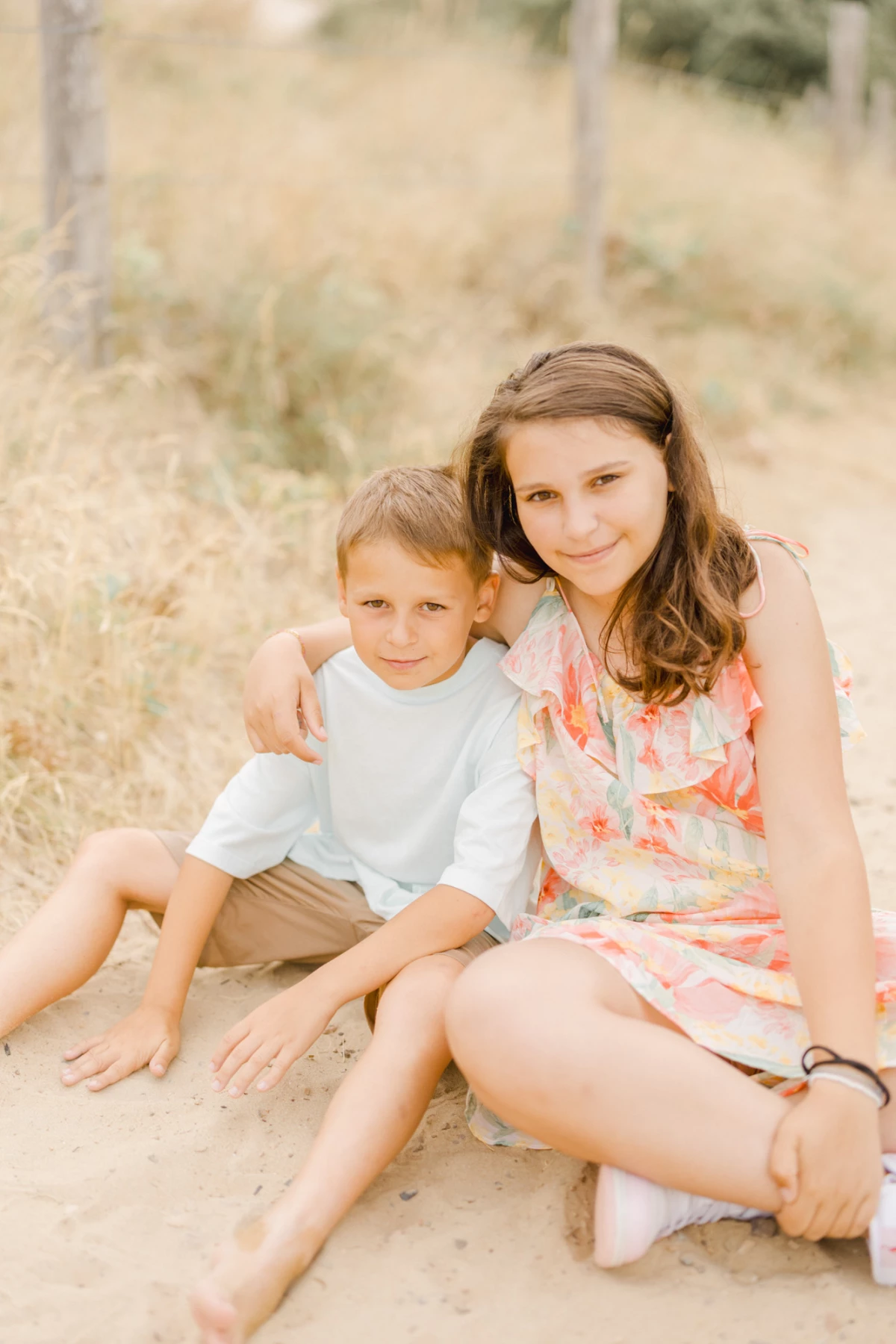 bonheur sourire enfant amour gris