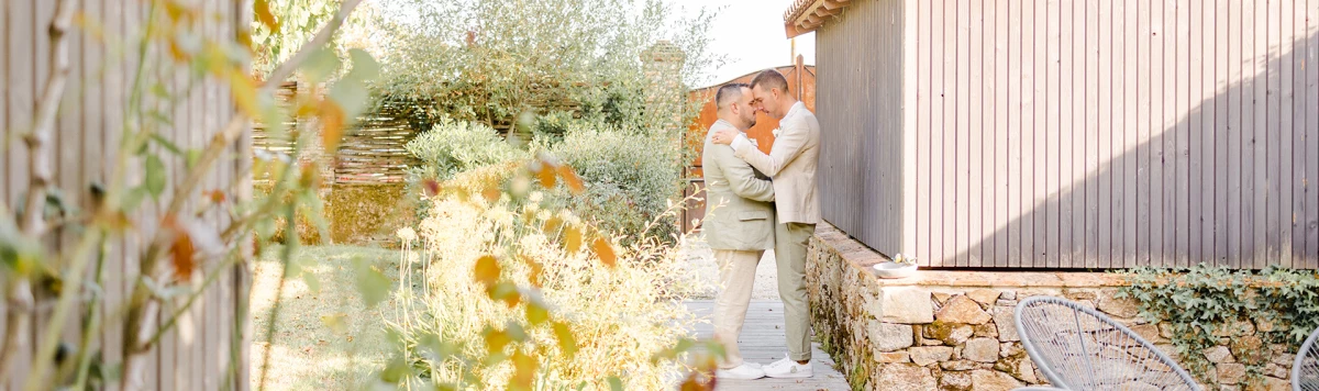 printemps, vêtements de mariée, mariée, conception florale, robe de mariée