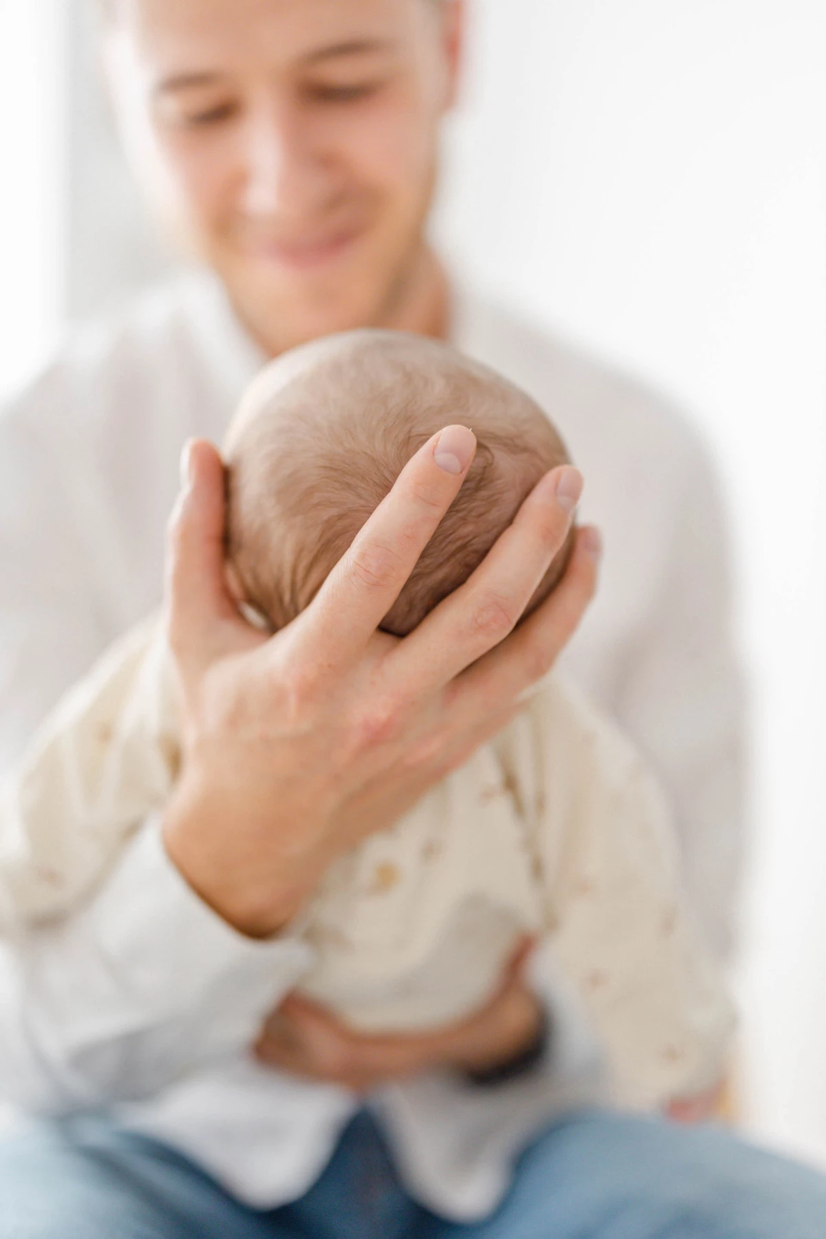 main enfant amour geste bonheur