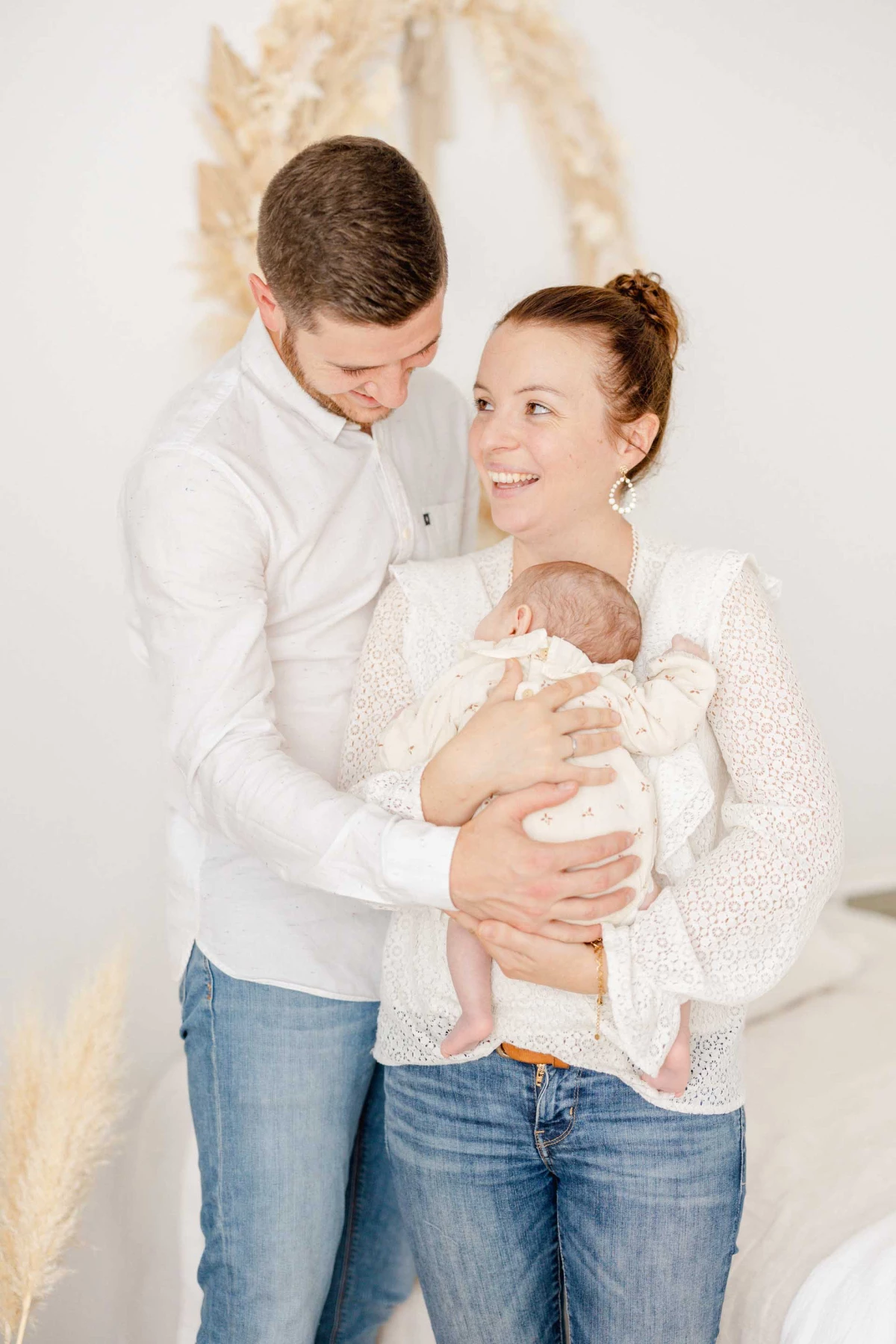 bonheur main sourire enfant amour