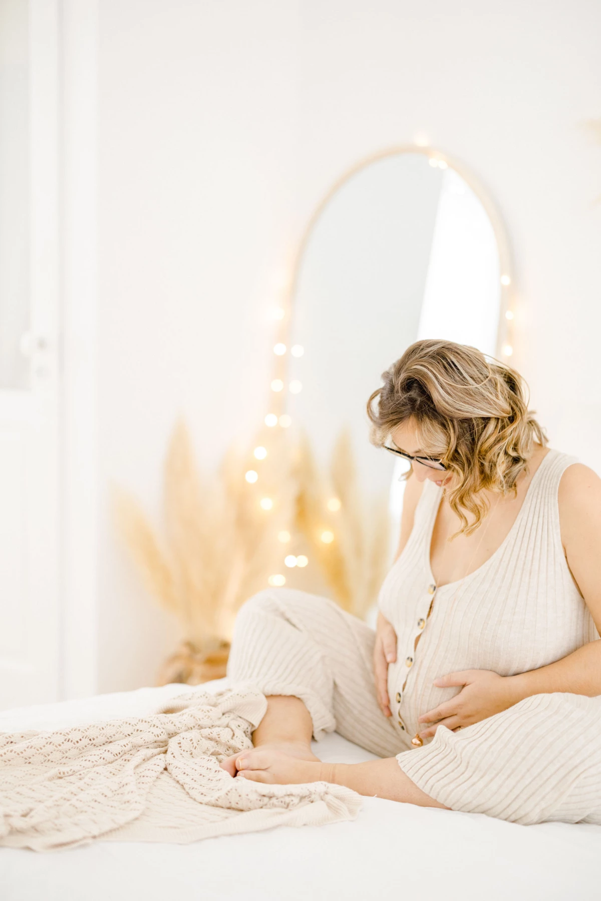 enfant lampe lit beige gris