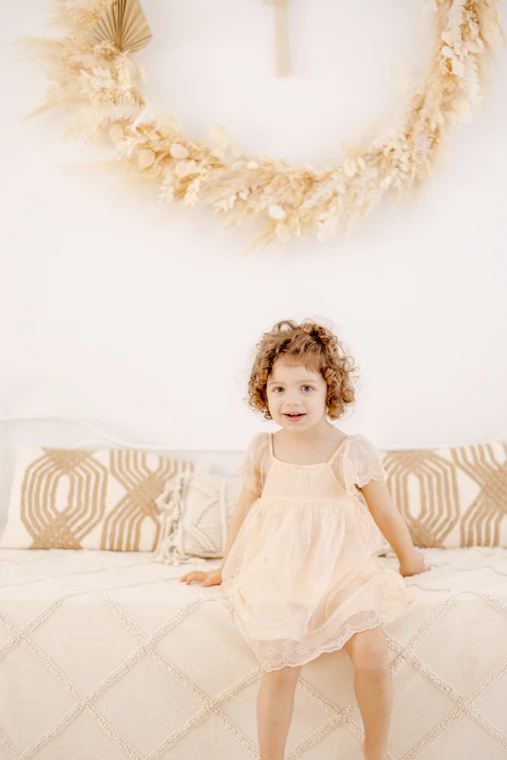 rose robe enfant gris marron