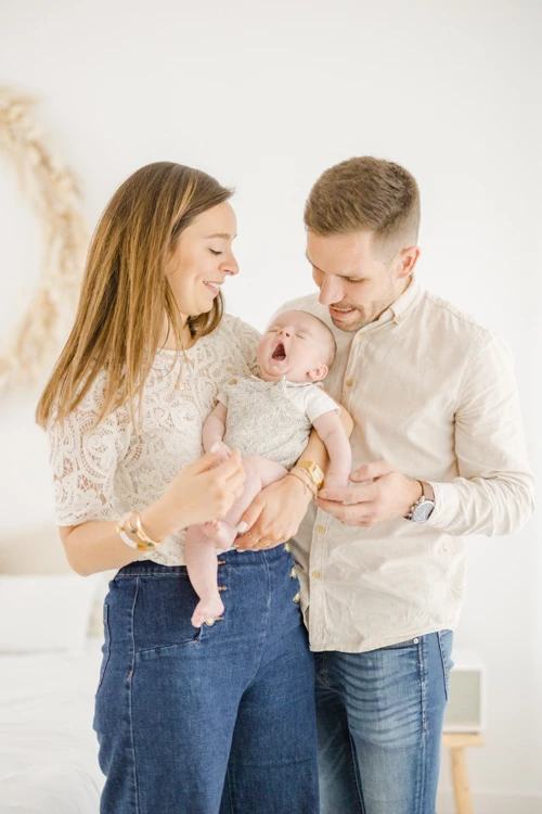 bonheur main sourire enfant amour