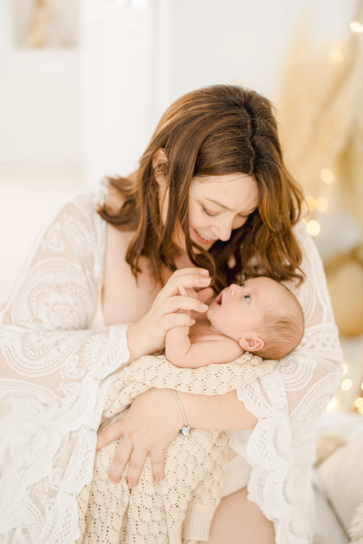 bonheur enfant amour marron rose