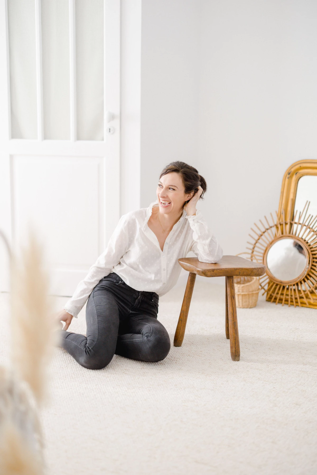 meubles chaise gris marron professionnel