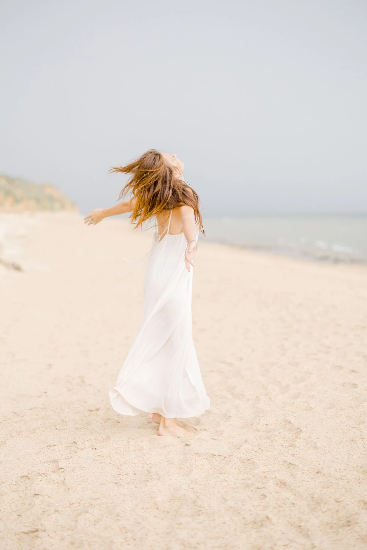 robe sable mer plage marron